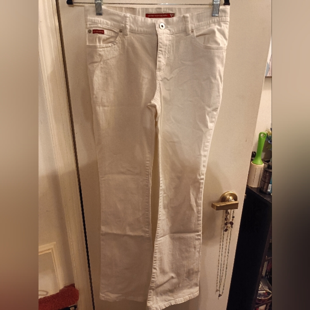 Women's GUESS Stretch Fit White Denim Jeans Size 27